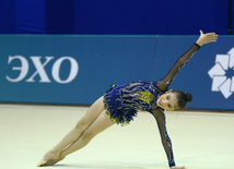 Bədii gimnastika üzrə XXII Bakı çempionatı və birinciliyi start götürüb. Bakı, Azərbaycan, 13 noyabr 2015